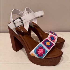 Women’s Gianni Bini PalmeeraTwo Crochet Platform Block Heel Sandals